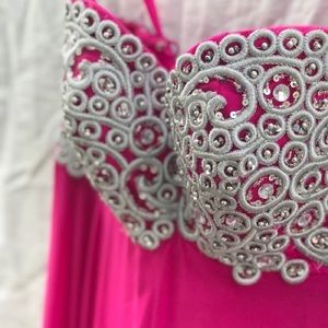 ANNE LEE FORMAL GOWN